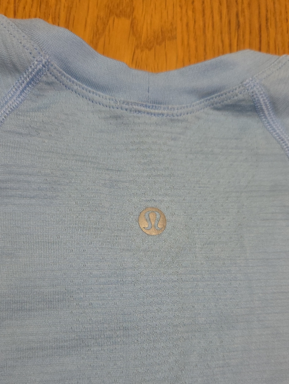 Lululemon Swiftly Tech Short Sleeve Shirt, Hip Length - Picture 3 of 4